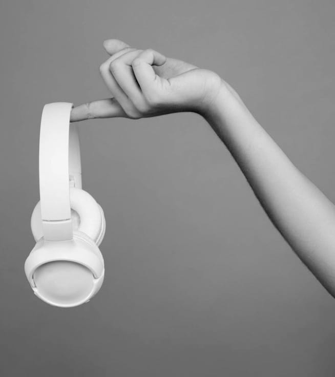 XX59 Headphones gallery image 3